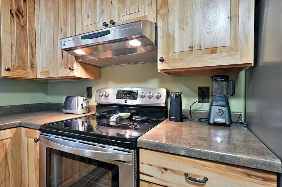 Toaster, Microwave, Coffee Maker and more