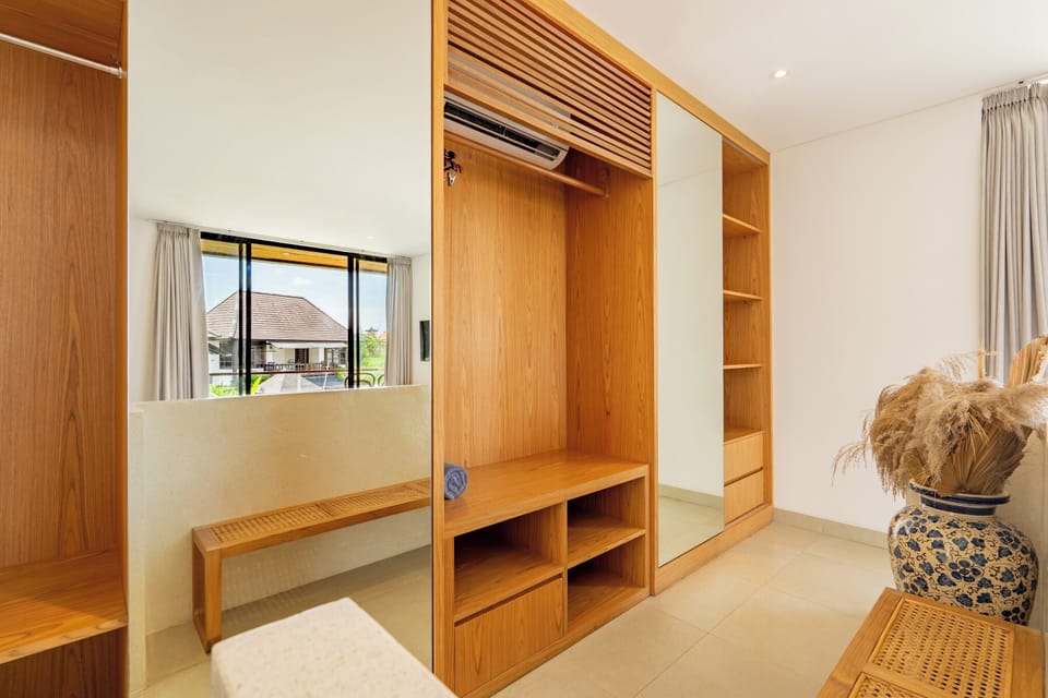 Villa | 4 bedrooms, in-room safe, blackout drapes