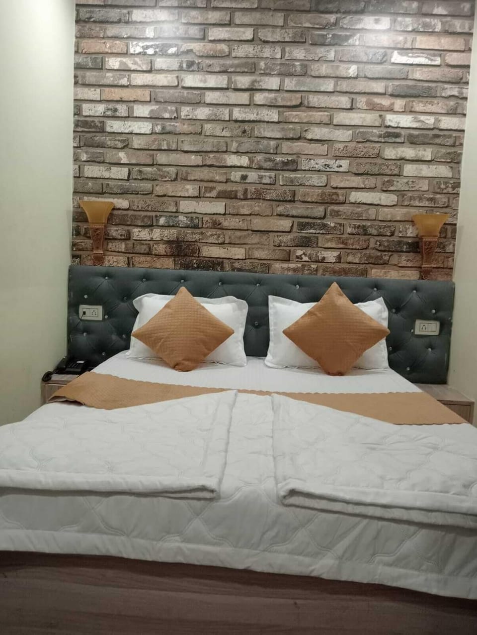 Standard Room, Garden View | 1 bedroom, in-room safe, desk, laptop workspace