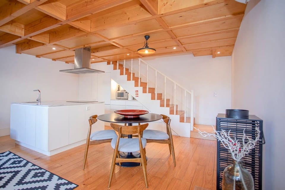 House | 1 bedroom, desk, iron/ironing board, Internet