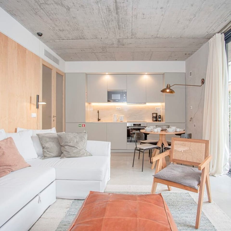 House | 1 bedroom, desk, iron/ironing board, Internet