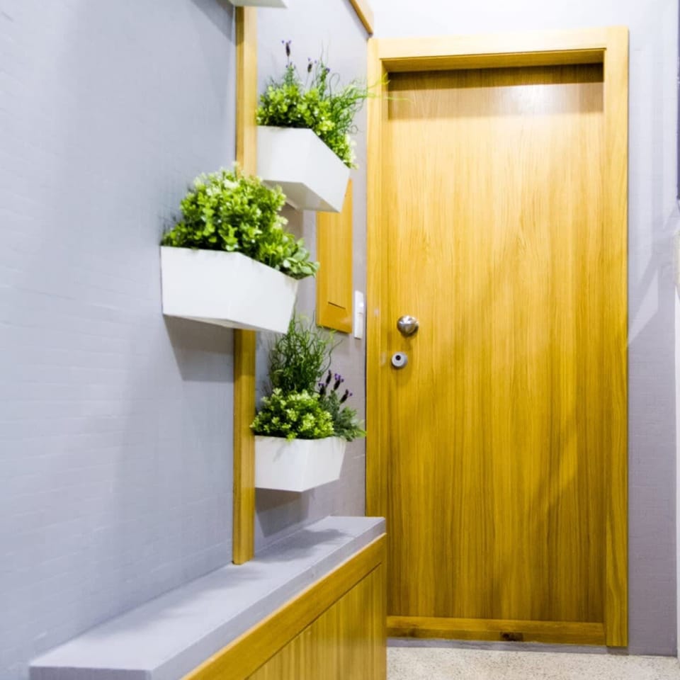 House | 2 bedrooms, iron/ironing board, Internet