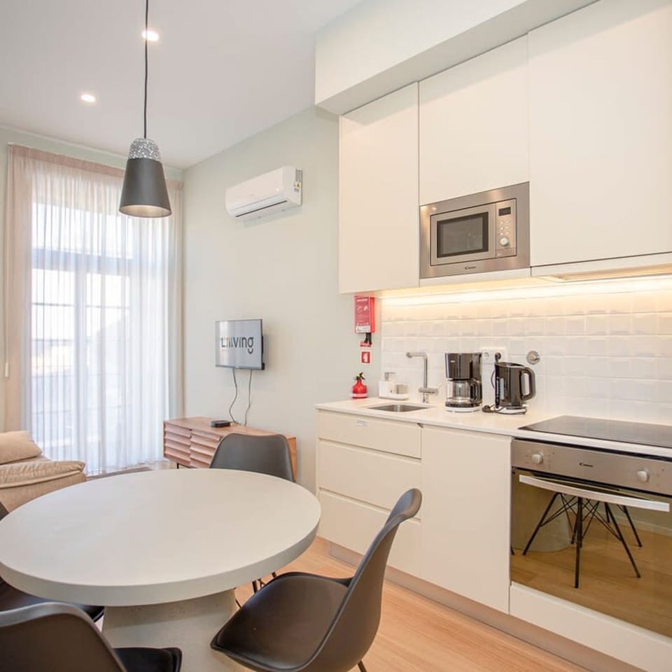 House | 1 bedroom, desk, Internet