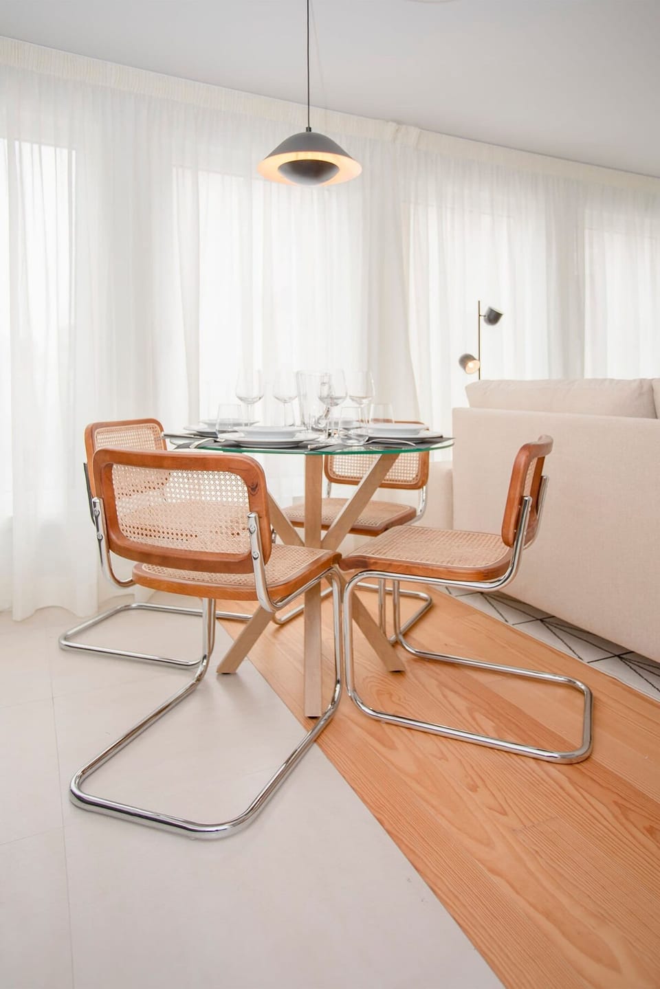 House | 2 bedrooms, desk, iron/ironing board, high-speed internet