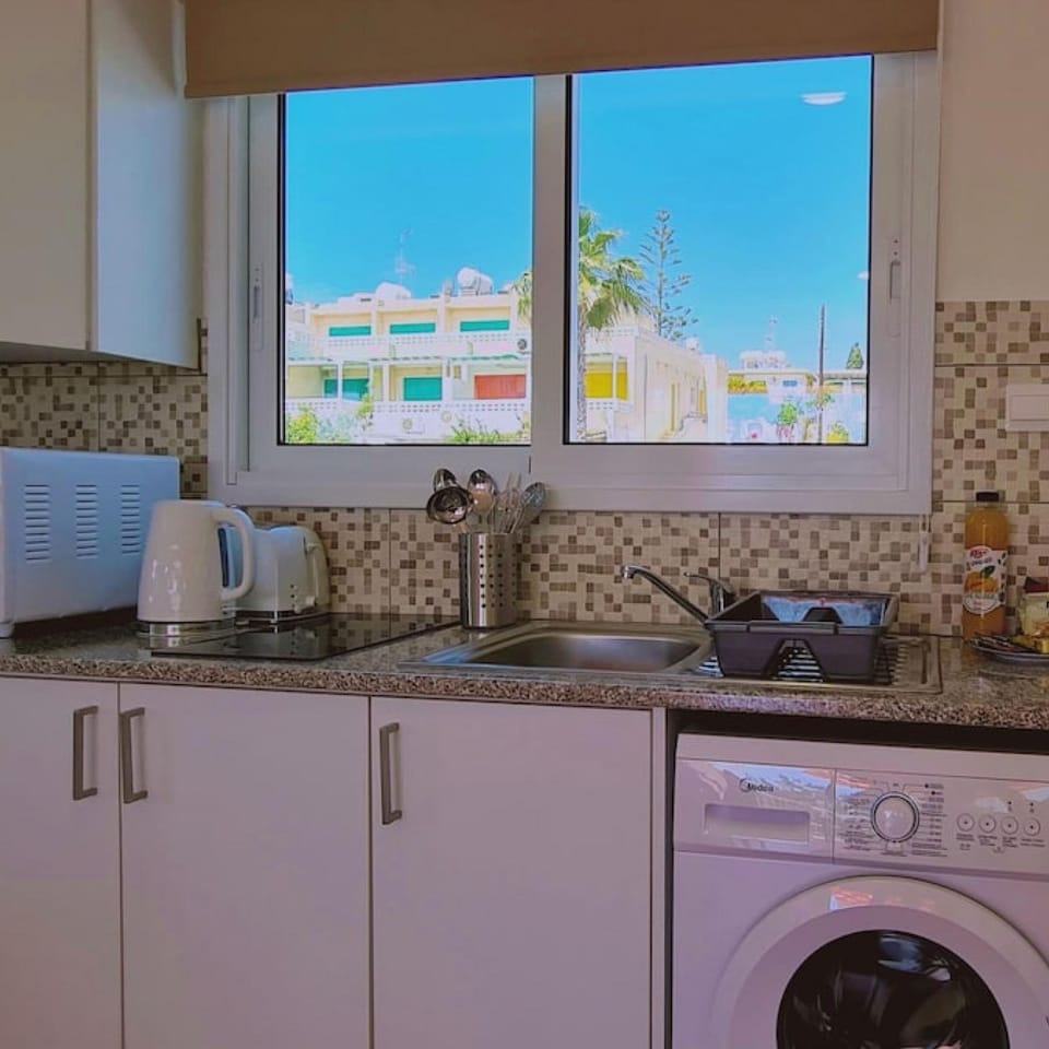 House | 1 bedroom