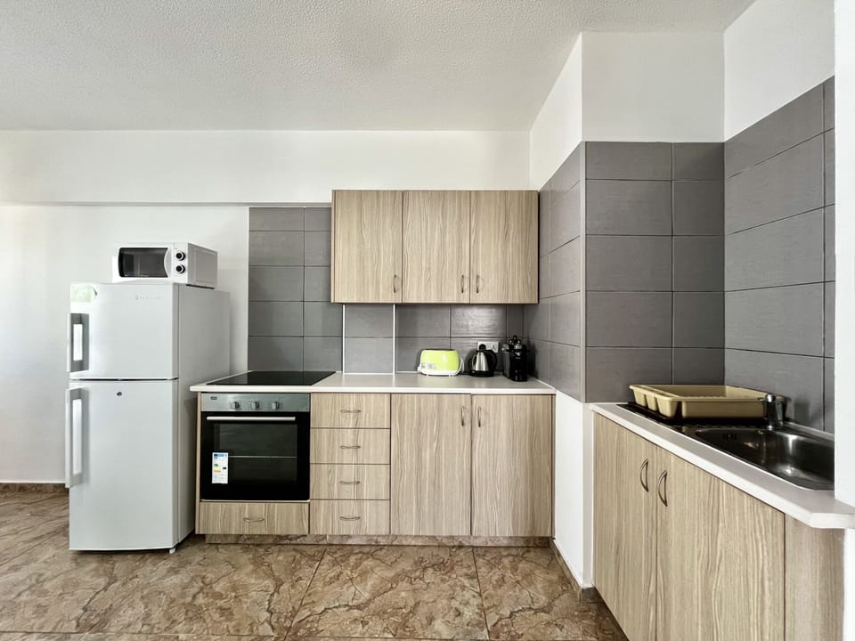 House, Smoking | 2 bedrooms