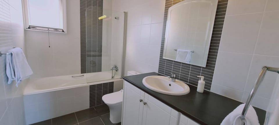 28 KAP - Sunshine Apartment Apartment in Paralimni