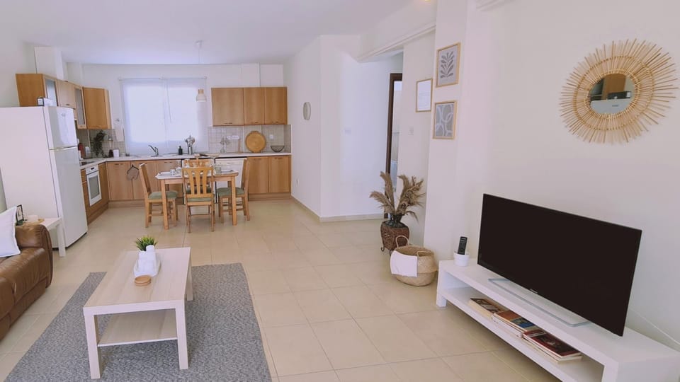 Apartment, Smoking | 2 bedrooms