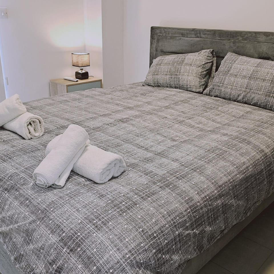 House | 1 bedroom
