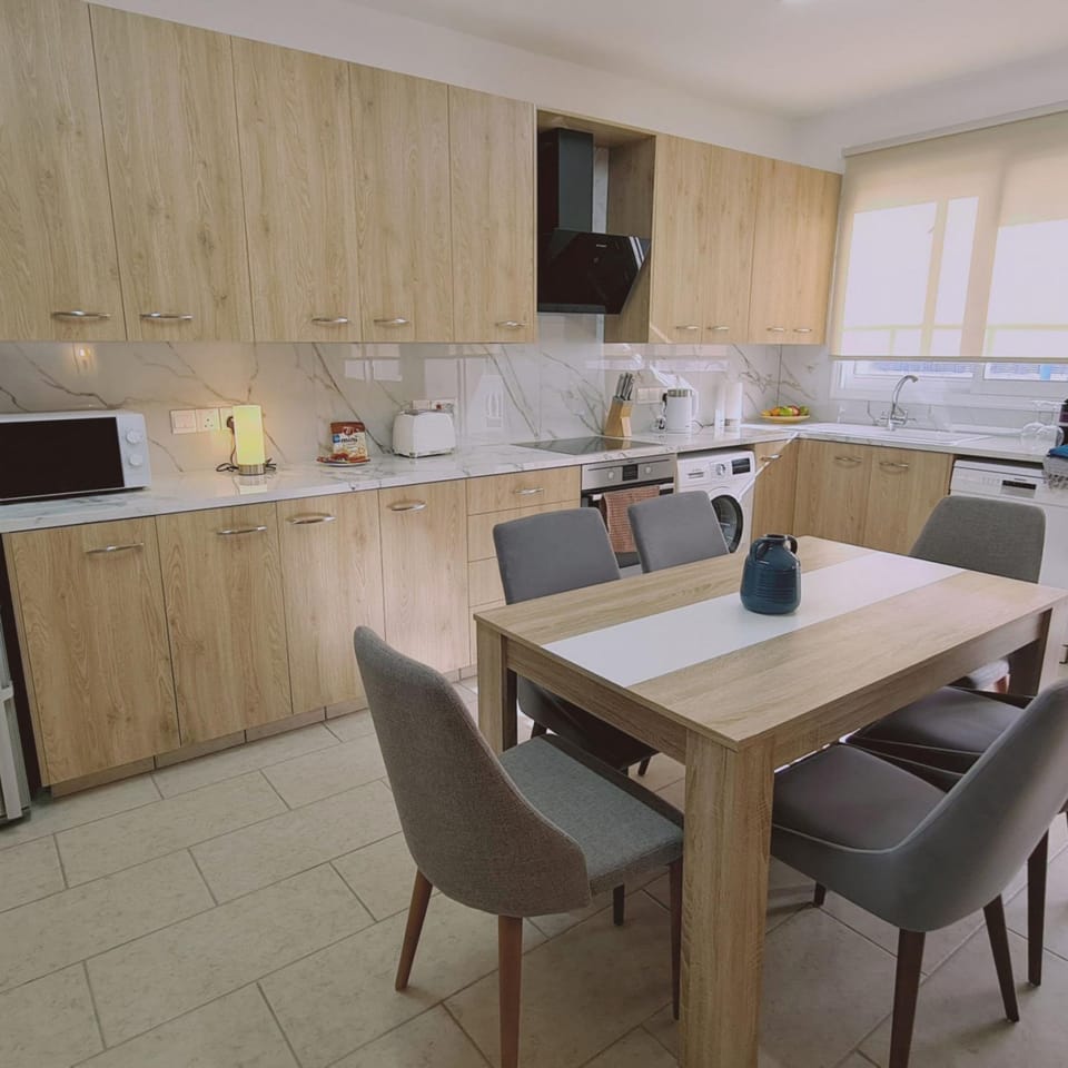 House | 3 bedrooms, soundproofing