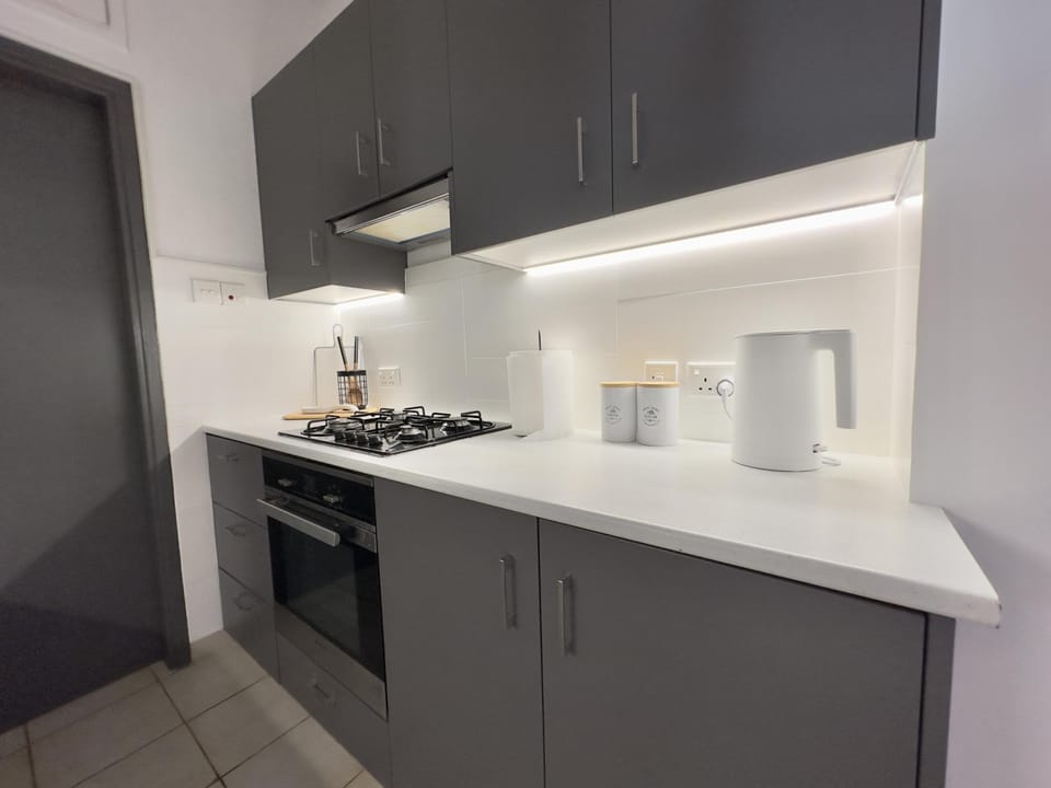 House | 1 bedroom, soundproofing