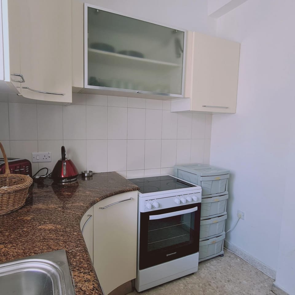 House | 1 bedroom, soundproofing