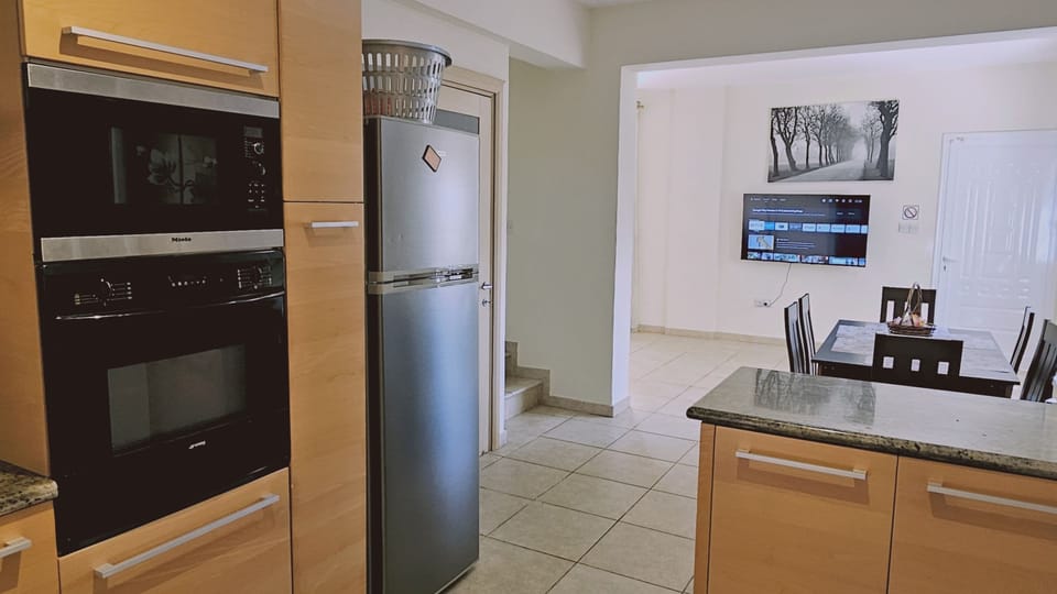 House | 3 bedrooms, soundproofing