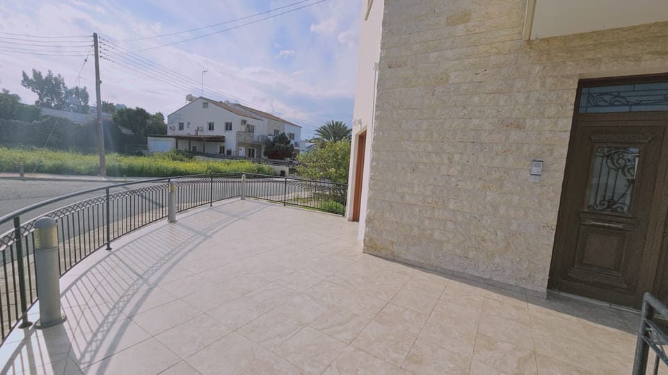 House | 2 bedrooms, soundproofing