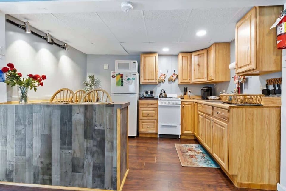 Kitchen Bar