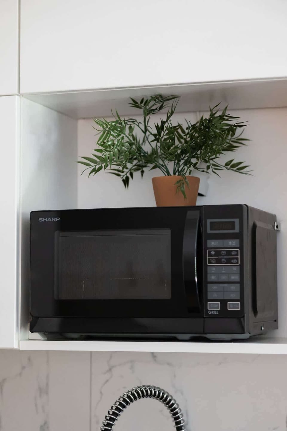Top-quality equipment in the apartment. 
