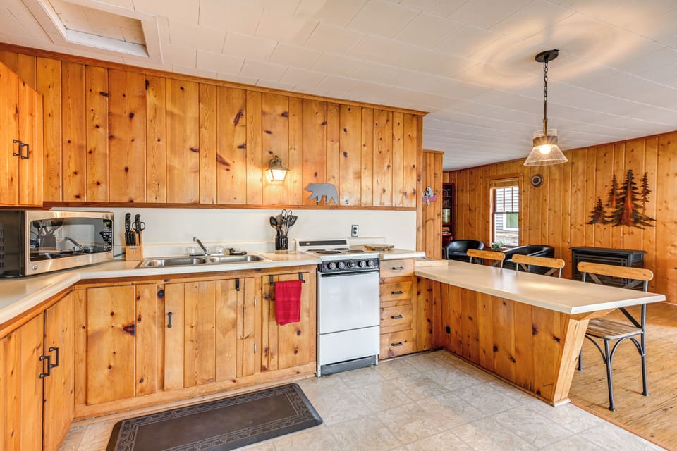 Cottage (2 Bedrooms) | Interior