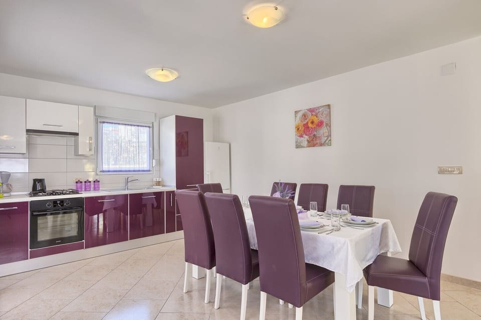 Kitchen and dining room