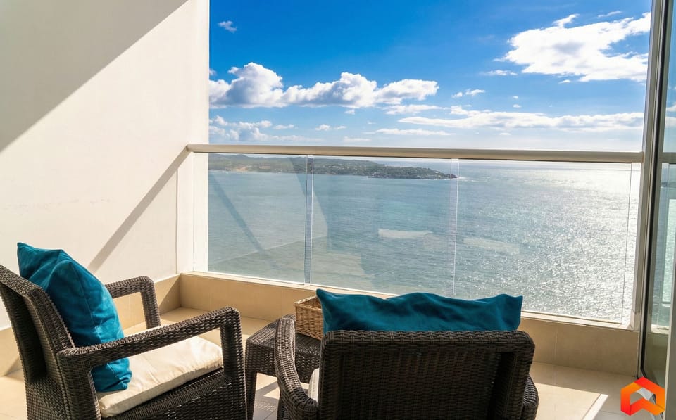 Panoramic Apartment | Property grounds