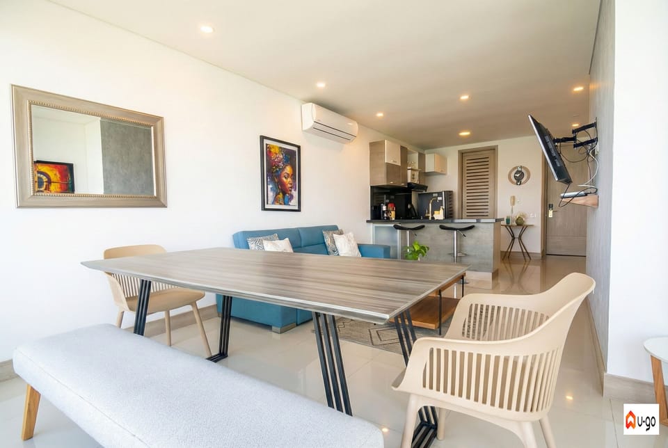 Panoramic Apartment | Dining