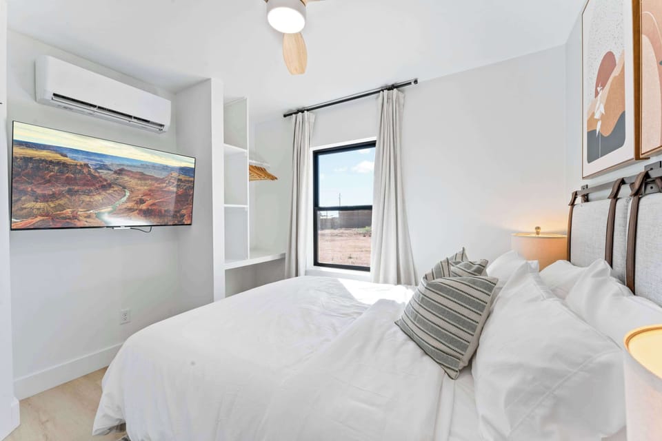 Small House Bedroom 1
