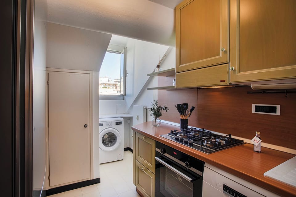 Apartment, City View | Private kitchen