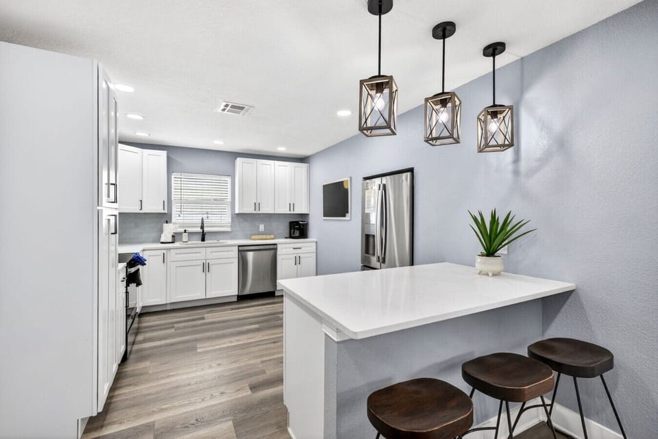 Fully stocked kitchen