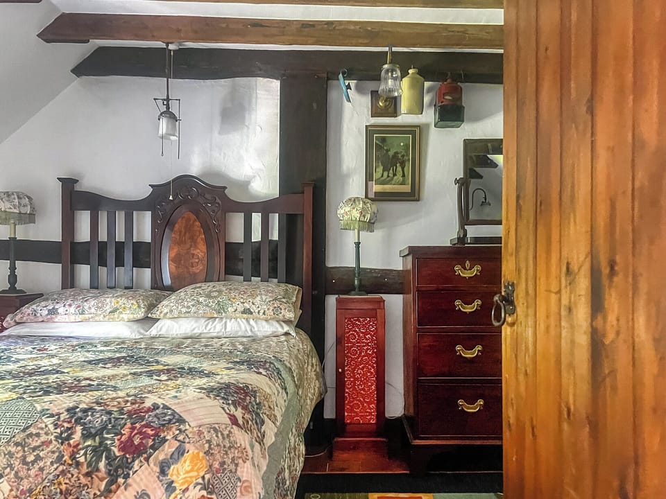 Double bedroom | Monthly Tutor&rsquo;s Cottage, Fishguard
