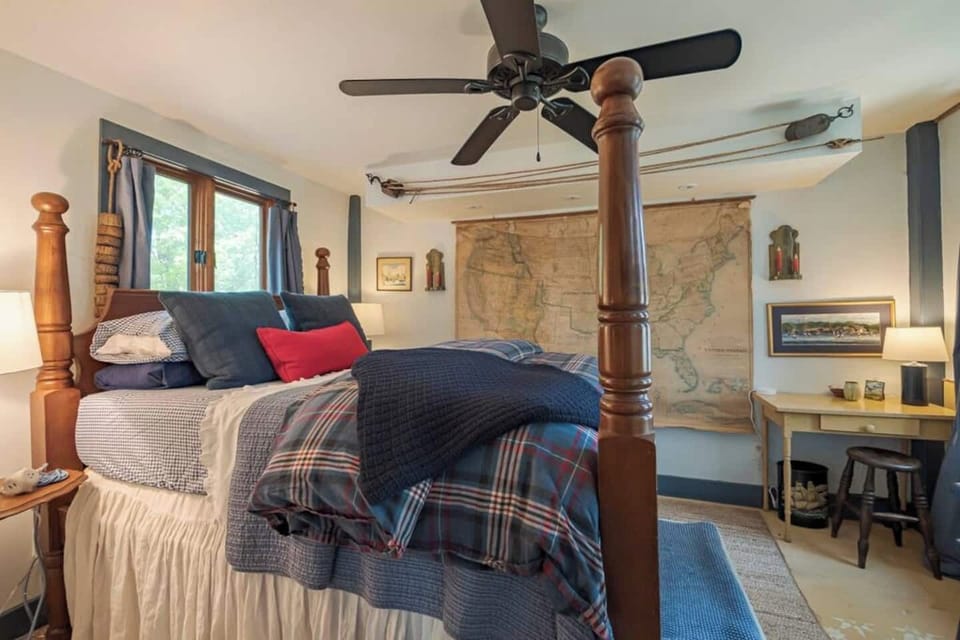 Come stay at The Cordage 
Guest Room suite! I would love to host you! :)