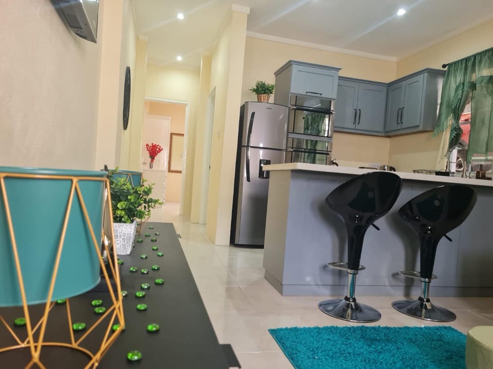 Apartment | Private kitchen | Fridge, microwave, oven, stovetop