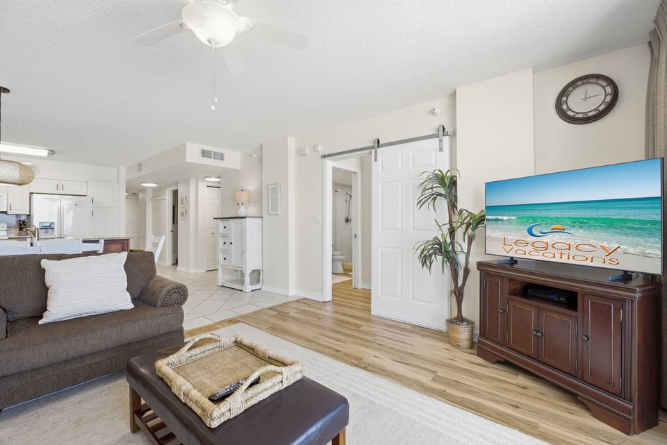 Island Princess #515 - Living Room
