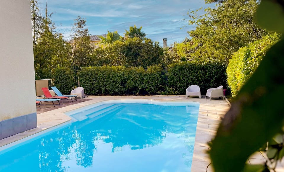 Accès à la piscine