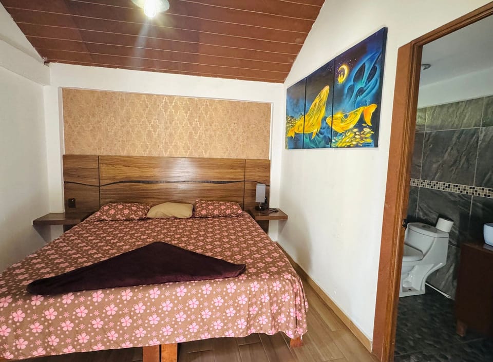 Bedroom,Photo of the whole room