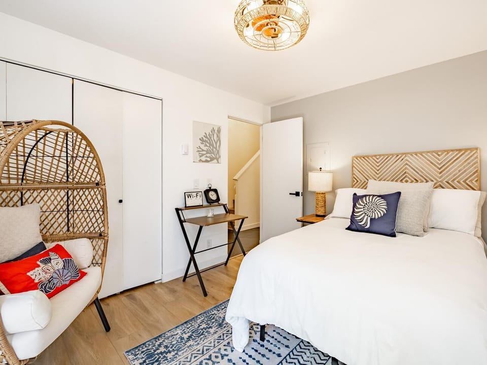 lower level bedroom