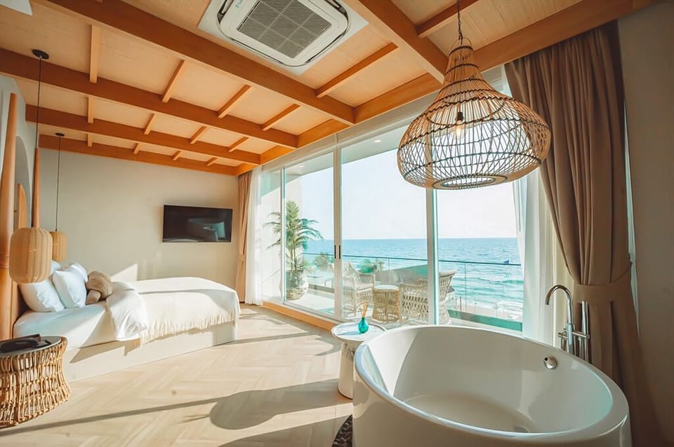 Panoramic Seaview Suite | Terrace/patio