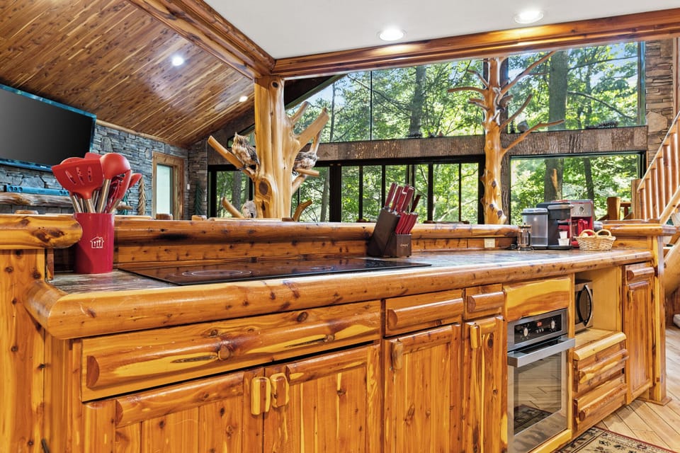 Cooking up some cozy vibes in this dreamy kitchen! 
