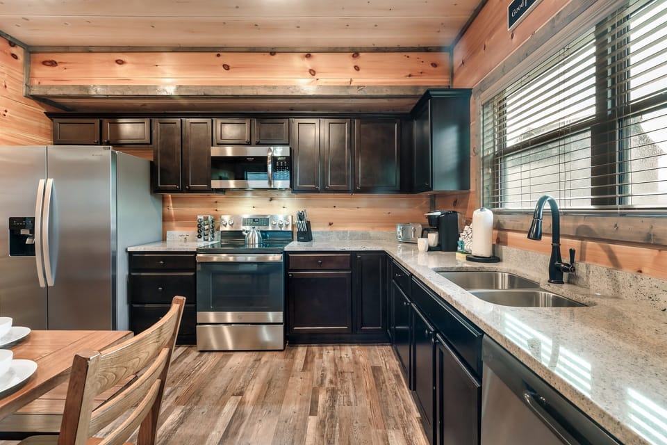 This kitchen: where the aroma of possibility fills the air.