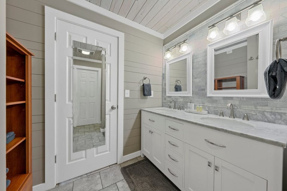 #1 bedroom on the main level
