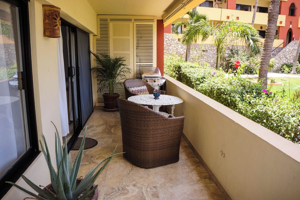 Patio with Gas BBQ