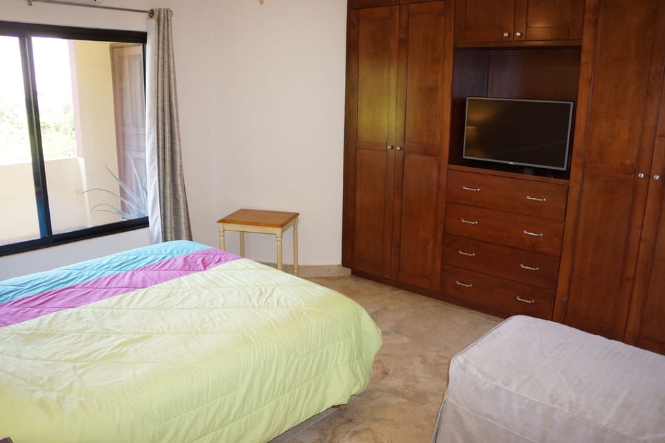 Bedroom (Queen) with Closets and Flat Screen TV