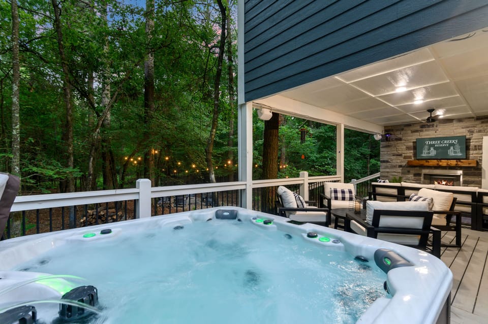 Hot tub