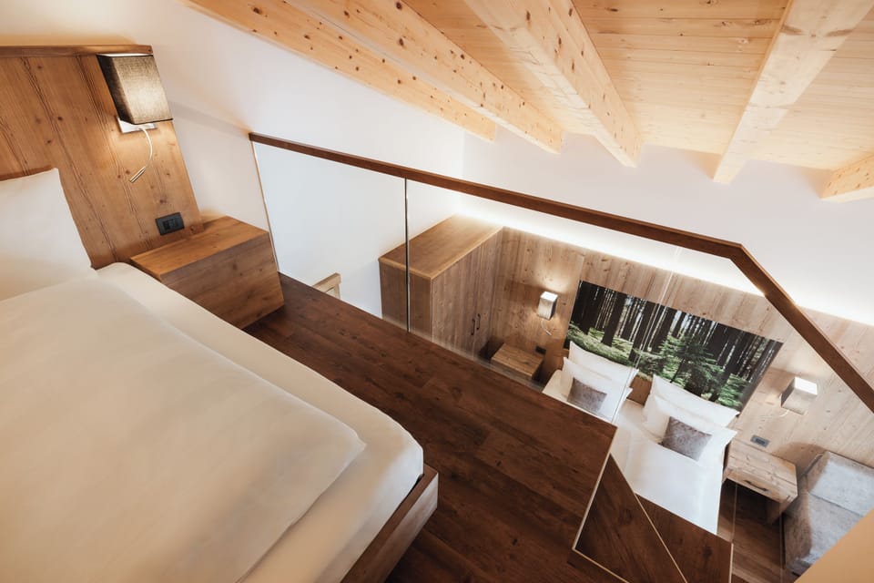 Family Quadruple Room | Down comforters, in-room safe, desk, soundproofing