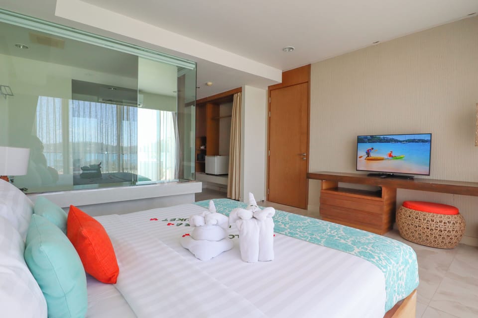 Deluxe Room, 2 Bedrooms, Connecting Rooms | In-room safe, desk, blackout drapes, iron/ironing board