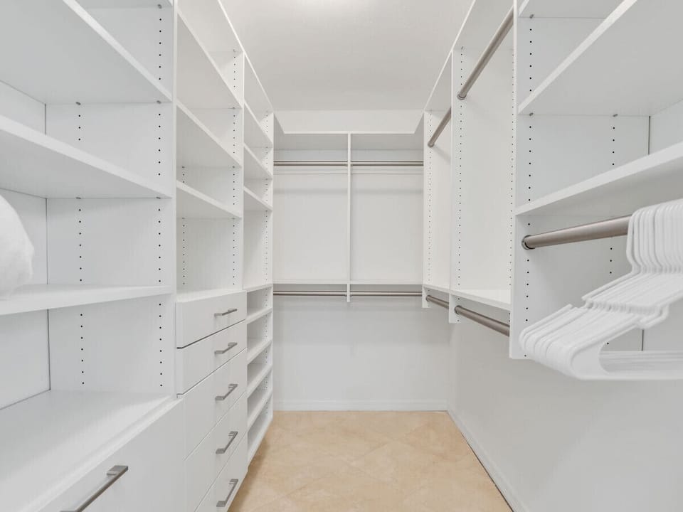 Master Bedroom Closet