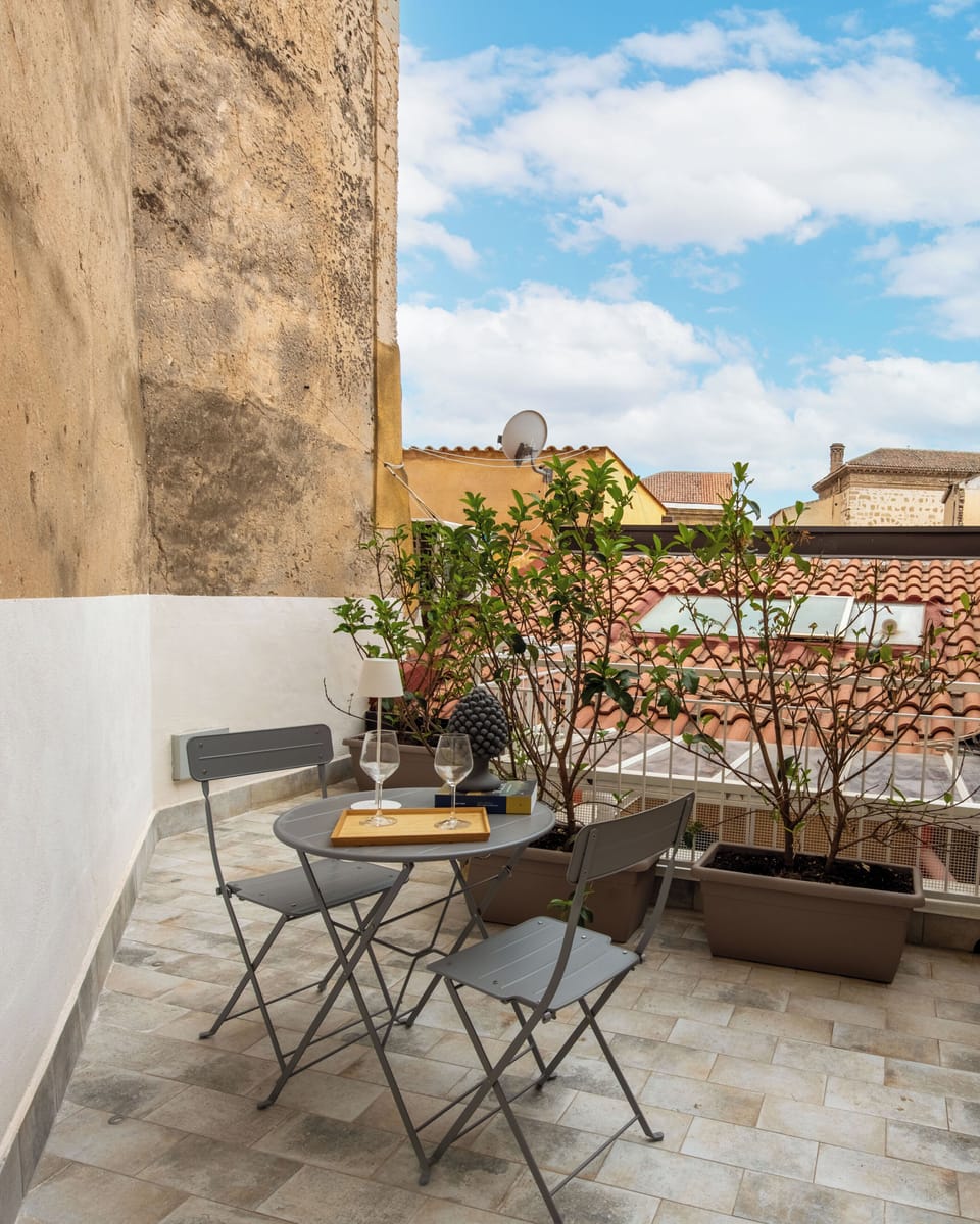 Apartment | Terrace/patio