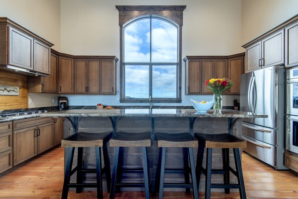 Kitchen island with stools