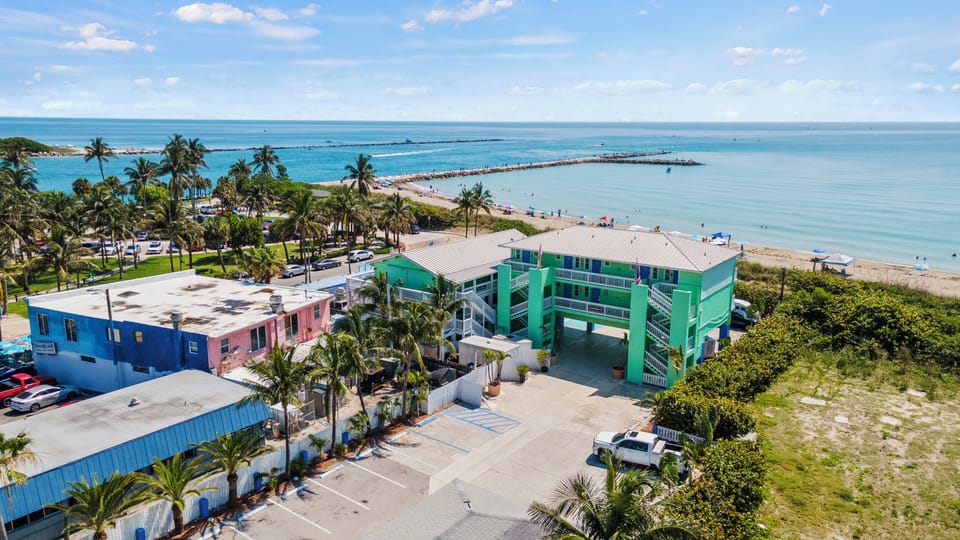 There is free onsite parking available to guests.