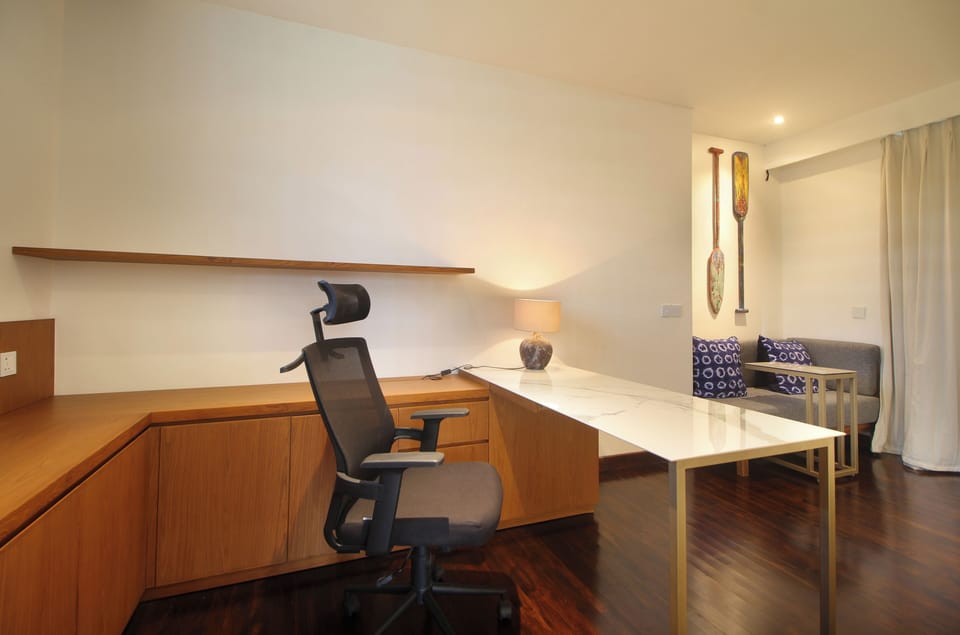 LCD TV, computer monitors
