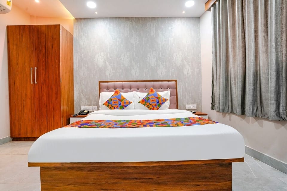 Deluxe Room | 1 bedroom, free WiFi, wheelchair access
