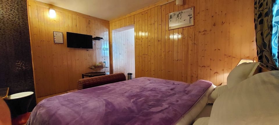 Superior Room | Soundproofing, WiFi (free)